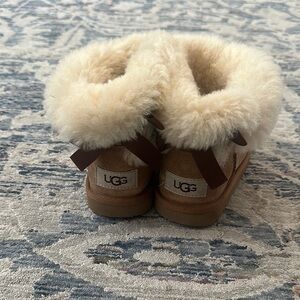 UGG Tan Boots with Cream Shearling